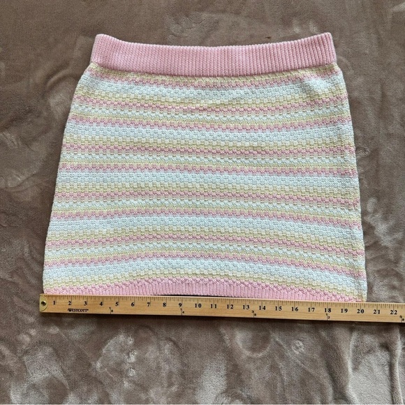 Wild Fable Striped Knitted Mini Skirt Size L - Picture 3 of 7